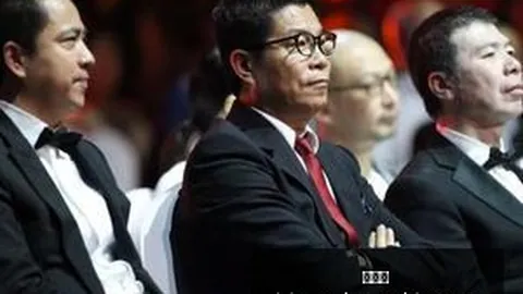 小米电竞手，太阳城娱乐，机，性能与时尚共舞